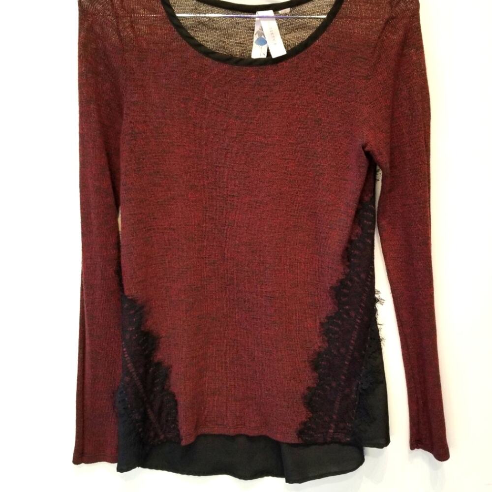Society Girl Burgundy Black Lifht Weight Sweater Round Neck Long Sleeve Size S - Picture 1 of 9